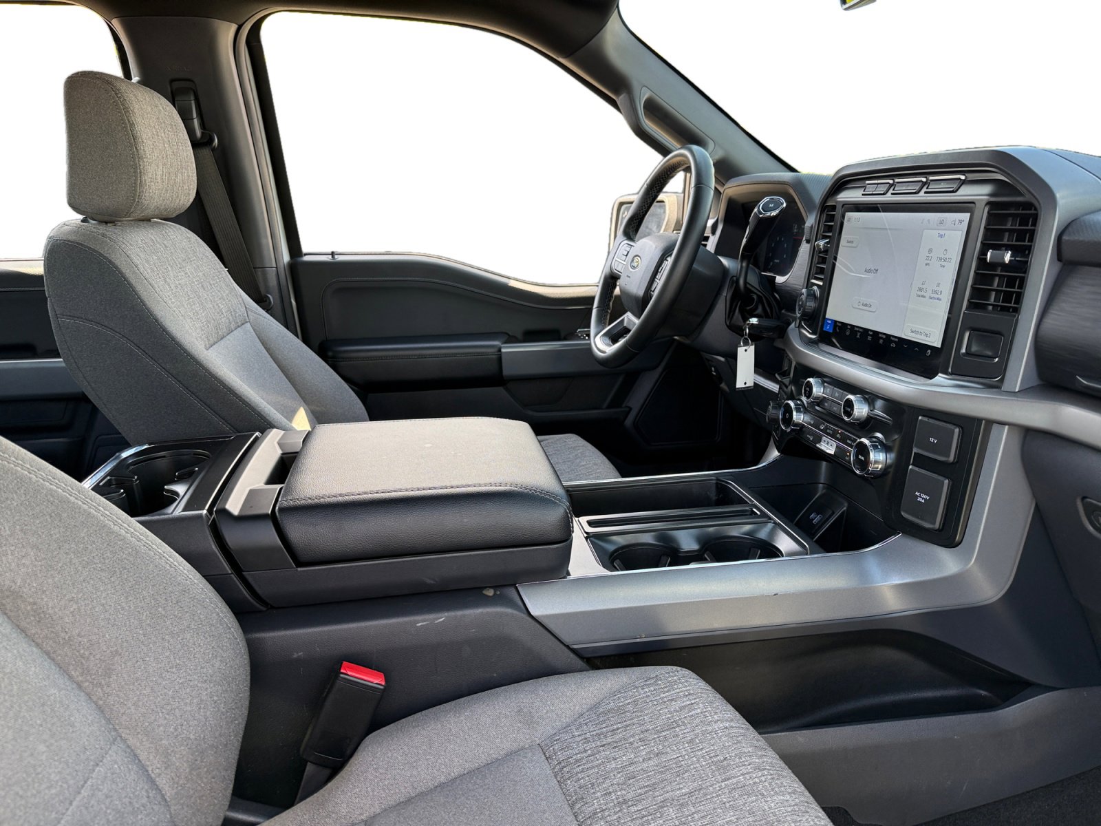 Used 2024 Ford F150 XLT w/ Mobile Office Package image 13