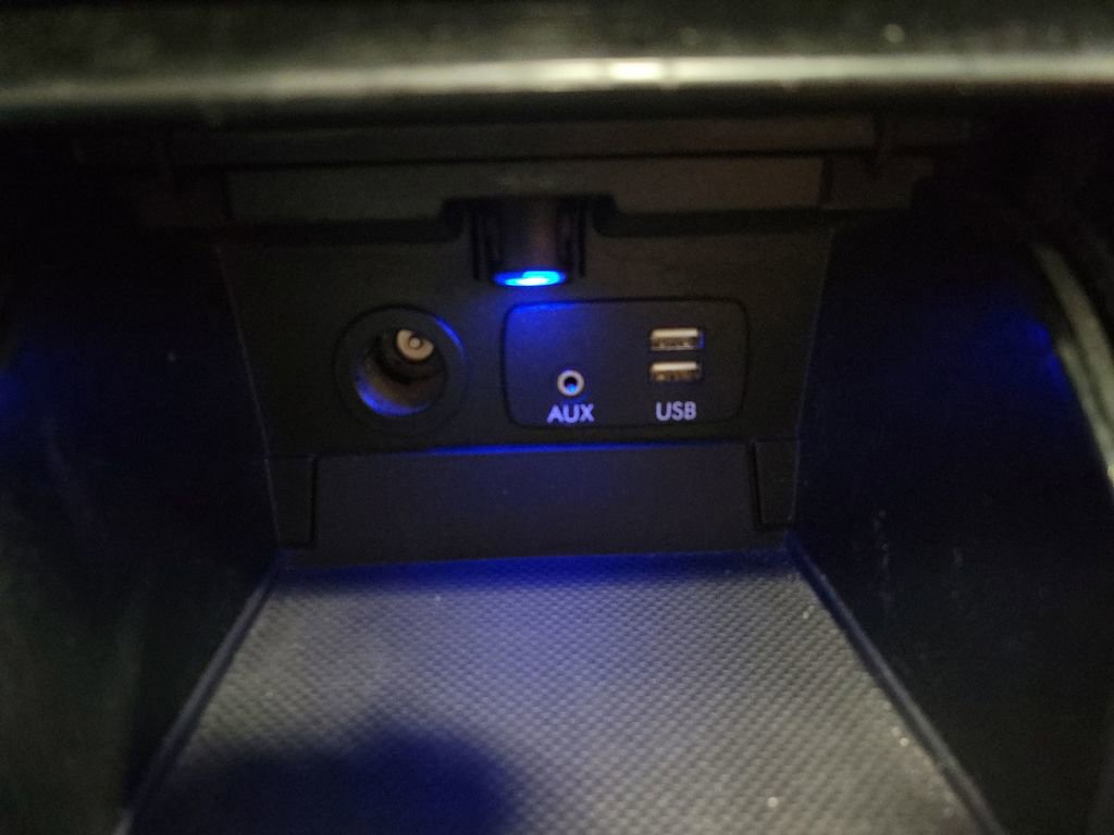 Used 2017 Subaru Outback 2.5i Limited image 19