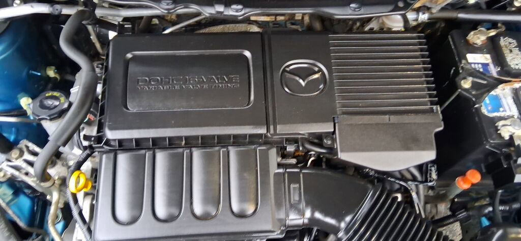 Used 2011 MAZDA MAZDA2 Touring image 23