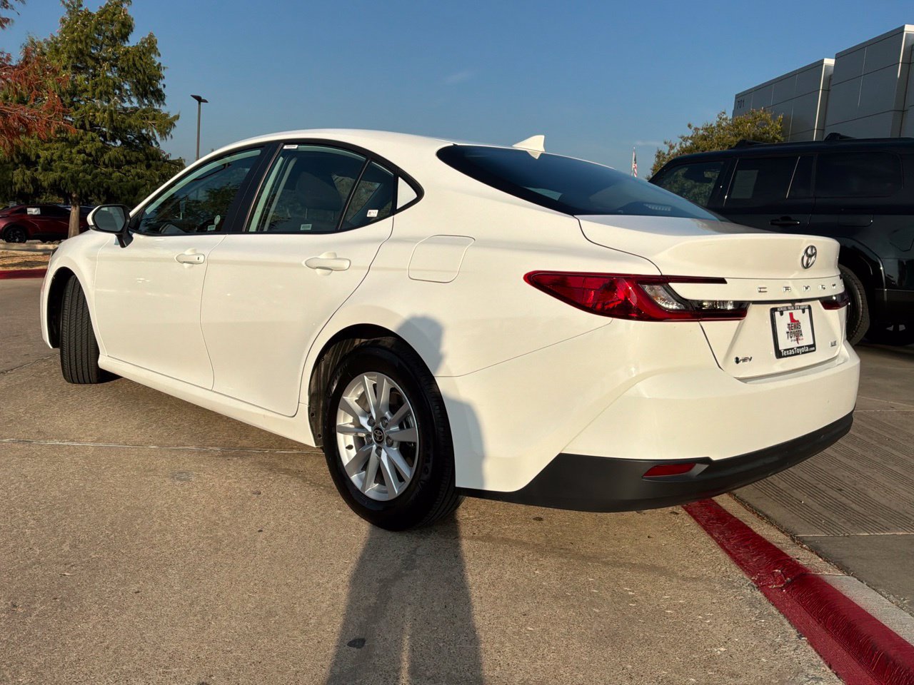 Used 2026 Toyota Camry LE FWD image 7