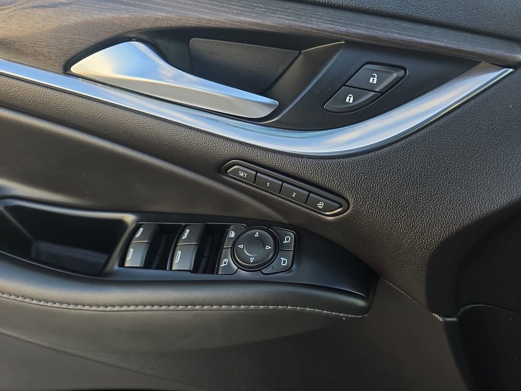 Used 2024 Buick Enclave Avenir w/ Trailering Package, 5000 lbs. FWD image 29