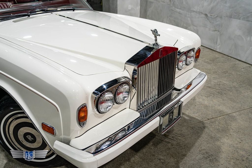 Used 1988 Rolls-Royce Corniche II RWD image 8