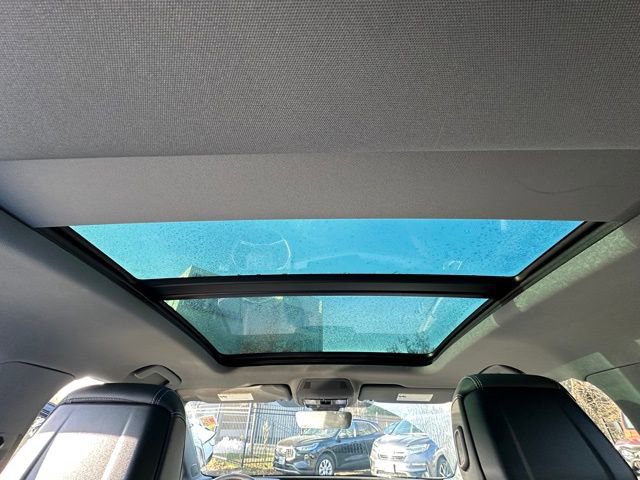 Used 2024 Audi Q4 e-tron Premium Plus w/ Premium Plus image 11