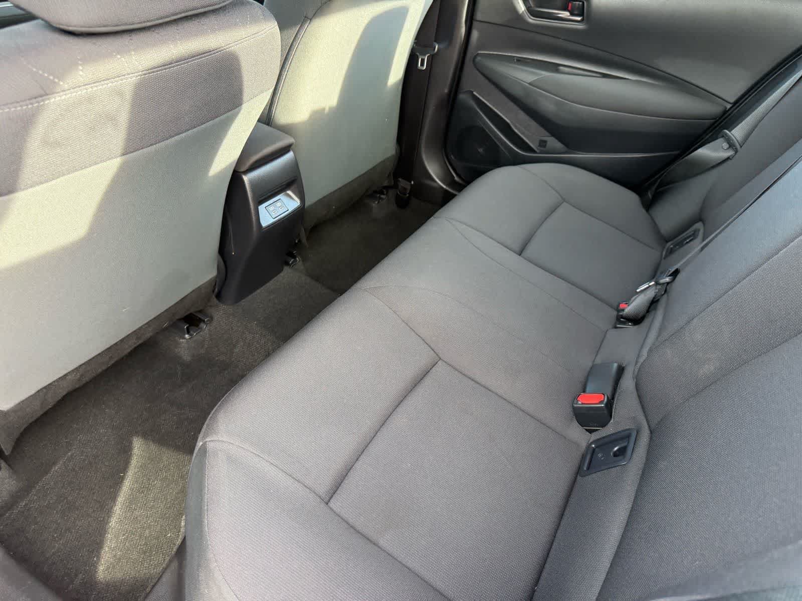 Used 2026 Toyota Corolla LE FWD image 8