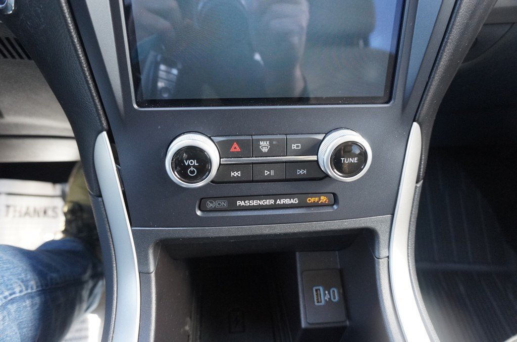 Used 2023 Ford Edge SEL w/ Convenience Package AWD/4WD image 12