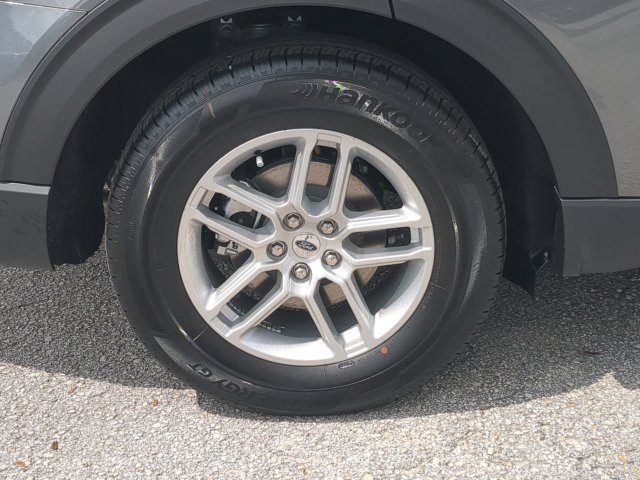 New 2026 Ford Explorer Active w/ Active Comfort Package RWD image 12