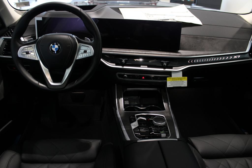 New 2026 BMW X7 xDrive40i AWD/4WD image 6