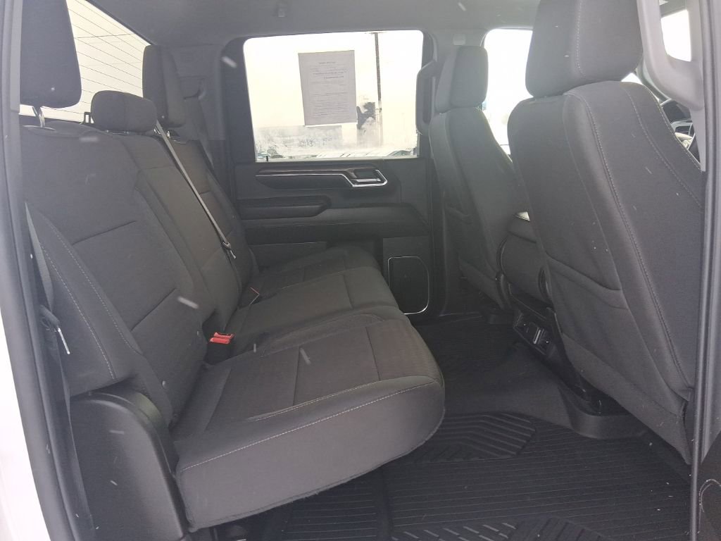 Used 2024 Chevrolet Silverado 2500 LT image 15