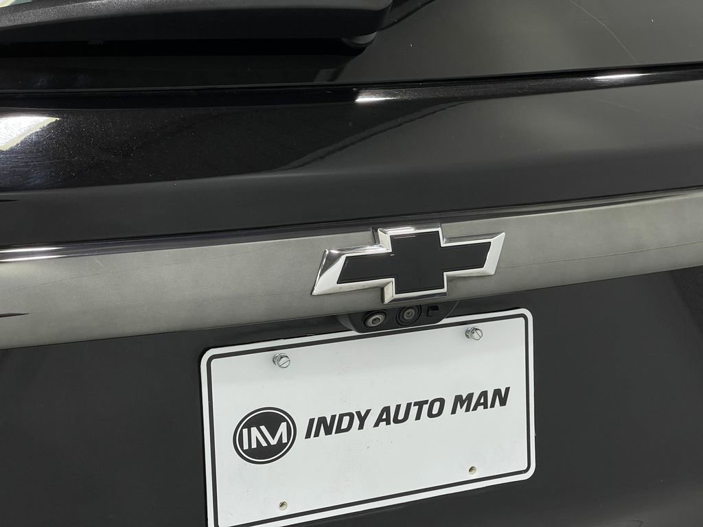 Used 2021 Chevrolet Traverse RS w/ LPO, 'HIT The Road' Package image 40