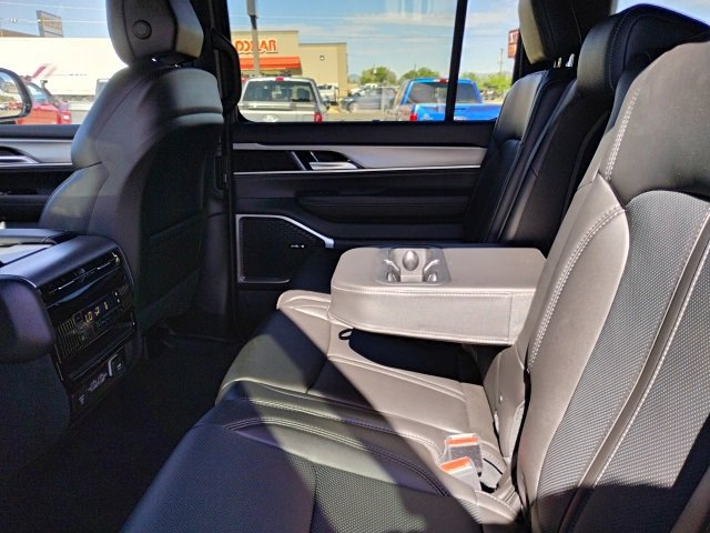 New 2025 Jeep Wagoneer L 4WD w/ Convenience Group I image 11