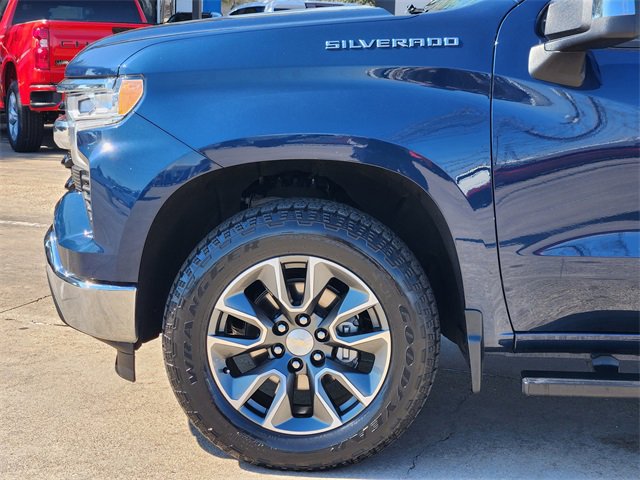 Used 2023 Chevrolet Silverado 1500 LT image 8