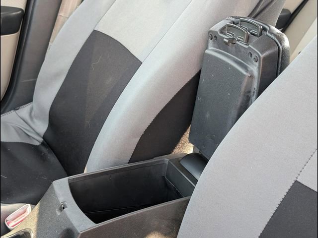 Used 2012 Kia Forte EX image 17