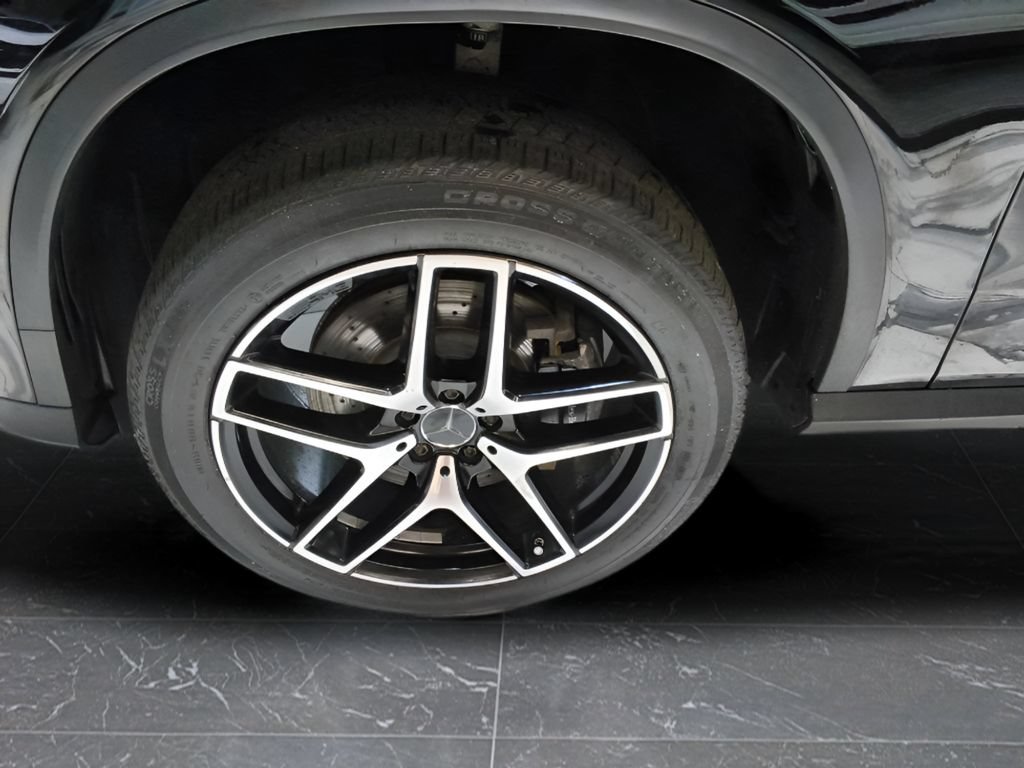 Used 2019 Mercedes-Benz GLE 43 AMG 4MATIC Coupe w/ Premium 3 Package image 29