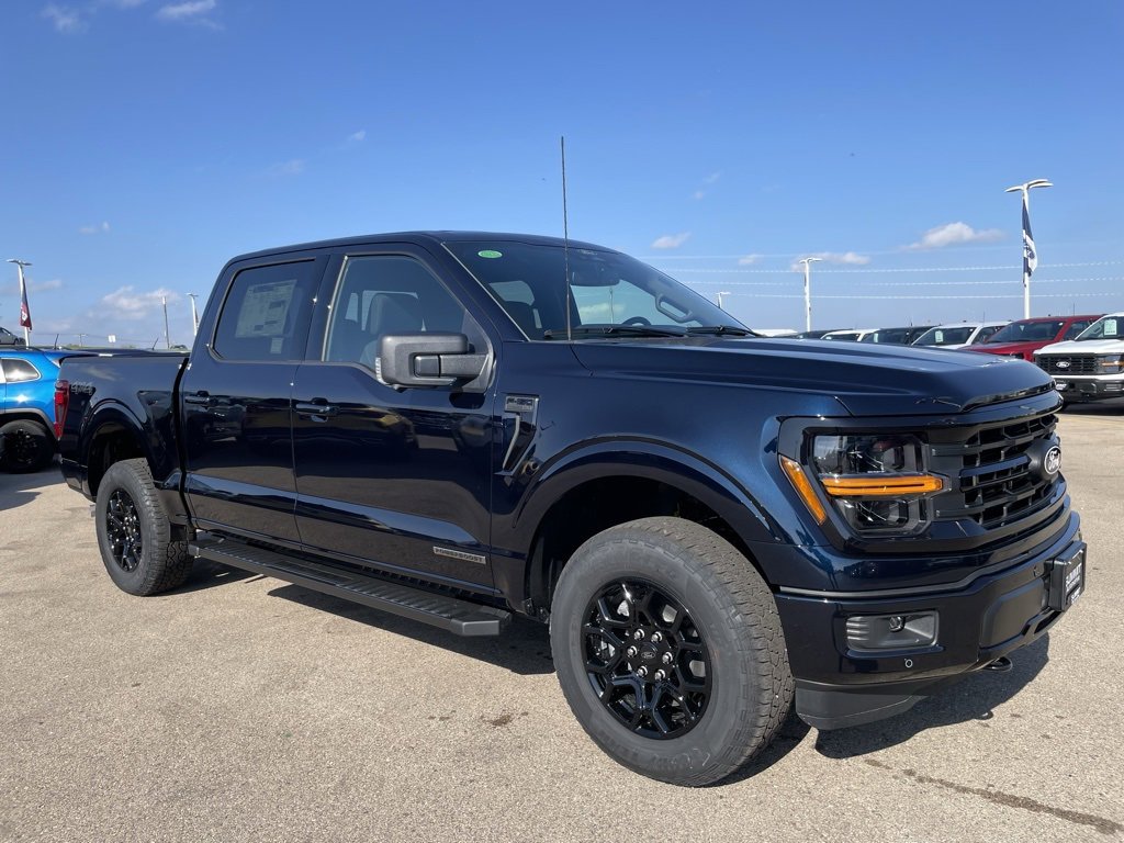 New 2025 Ford F150 XLT w/ Equipment Group 302A MID image 2