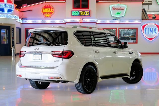 Used 2021 INFINITI QX80 Sensory w/ All-Season Package image 3