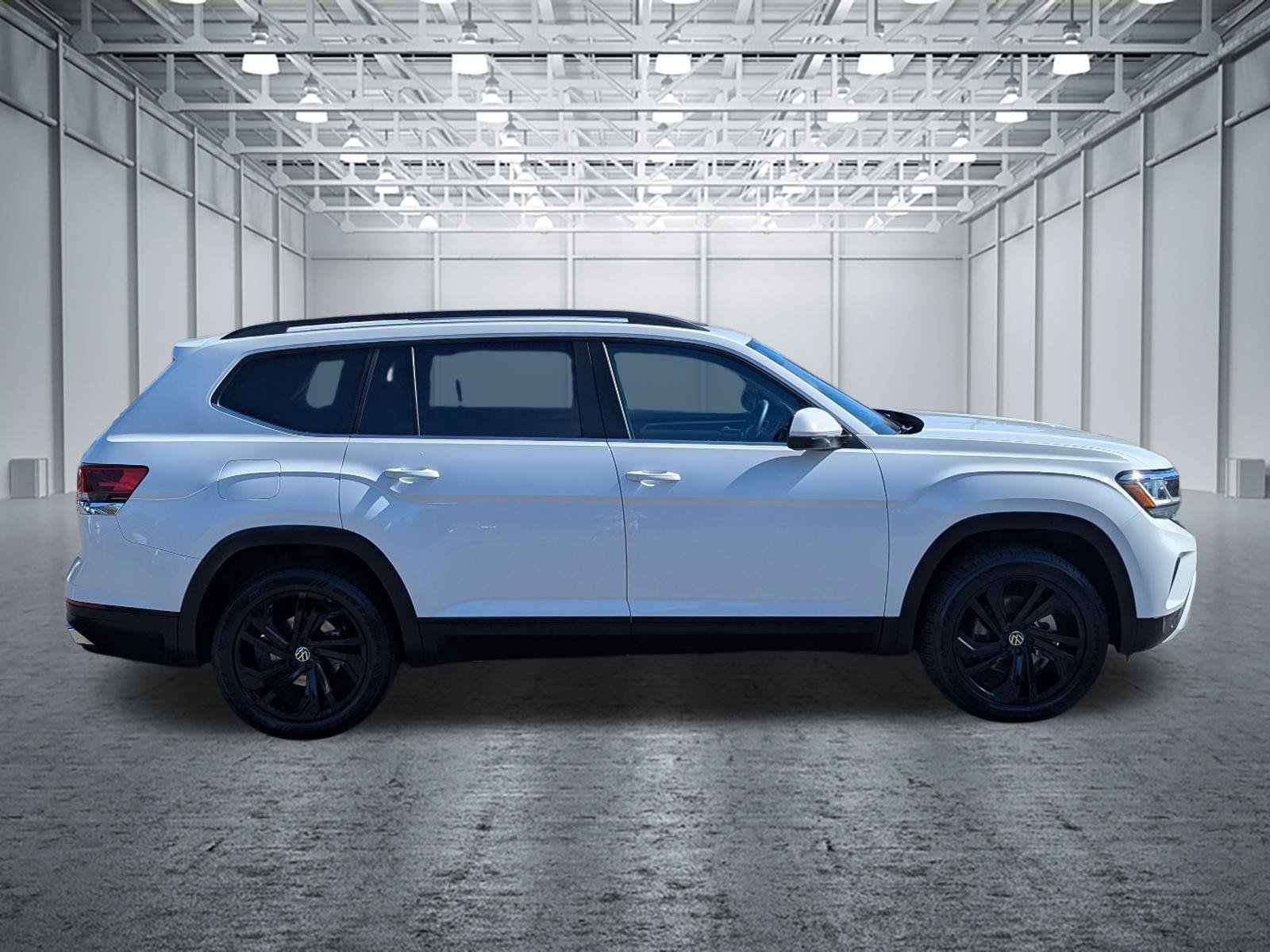 Used 2022 Volkswagen Atlas SE AWD/4WD image 6