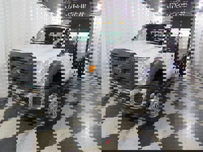 Used 2016 Ford F550 2WD Regular Cab Super Duty