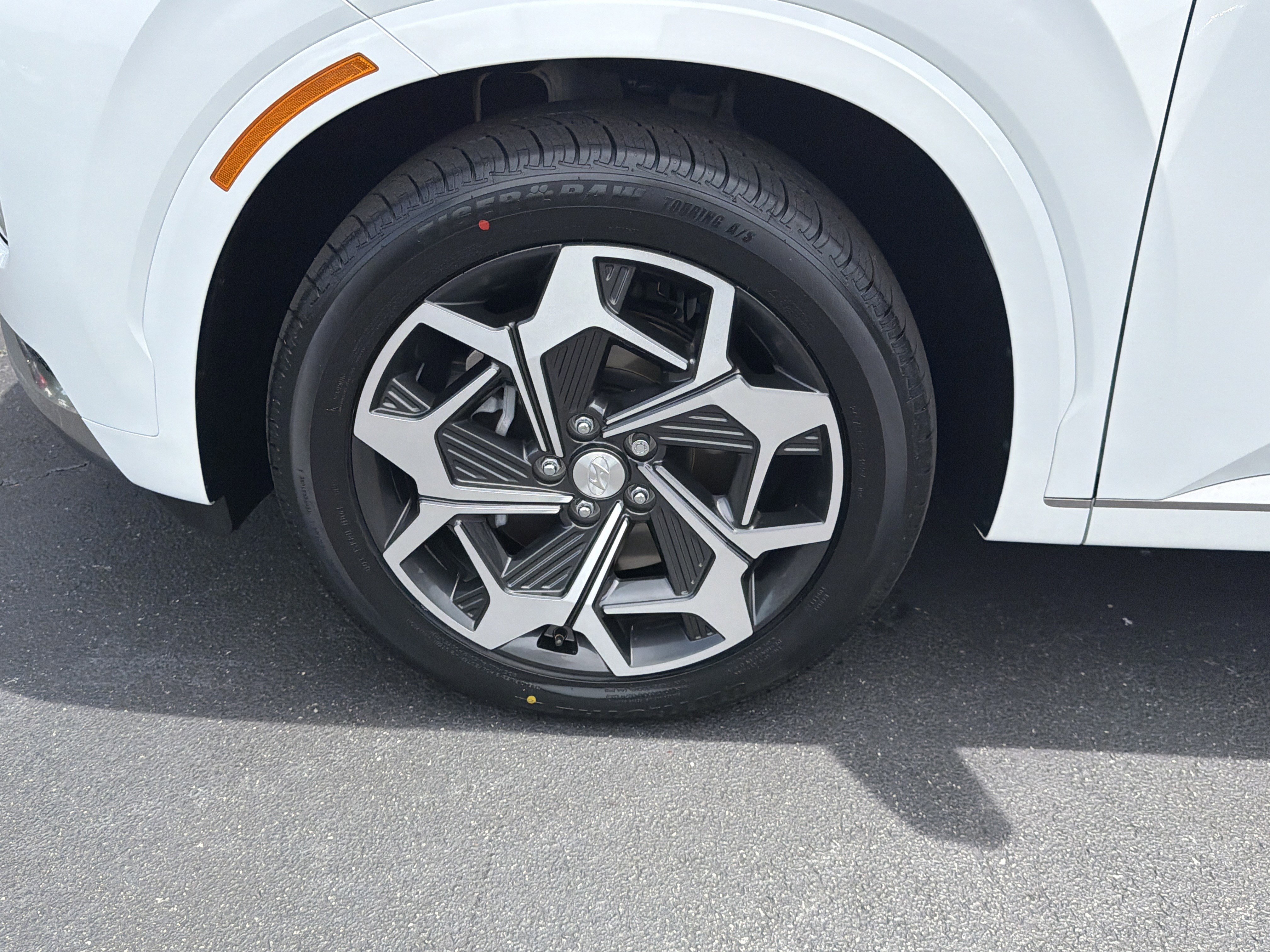 Used 2022 Hyundai Palisade Calligraphy w/ Cargo Package FWD image 13
