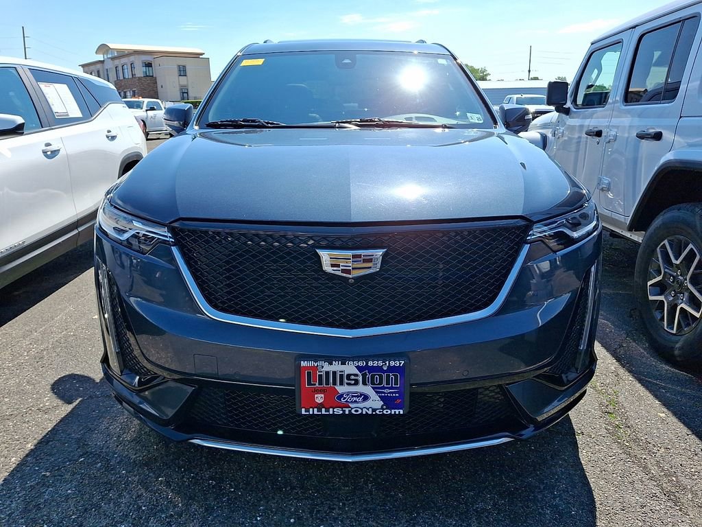 Used 2020 Cadillac XT6 Sport AWD/4WD image 2