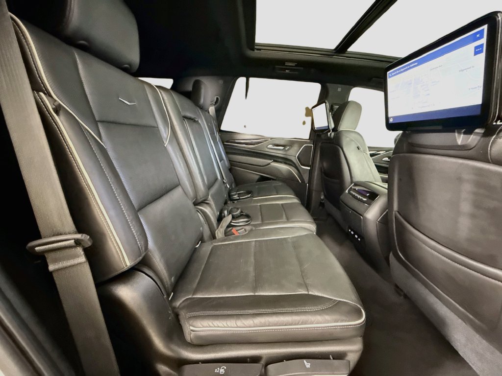 Used 2021 Cadillac Escalade Sport RWD image 31