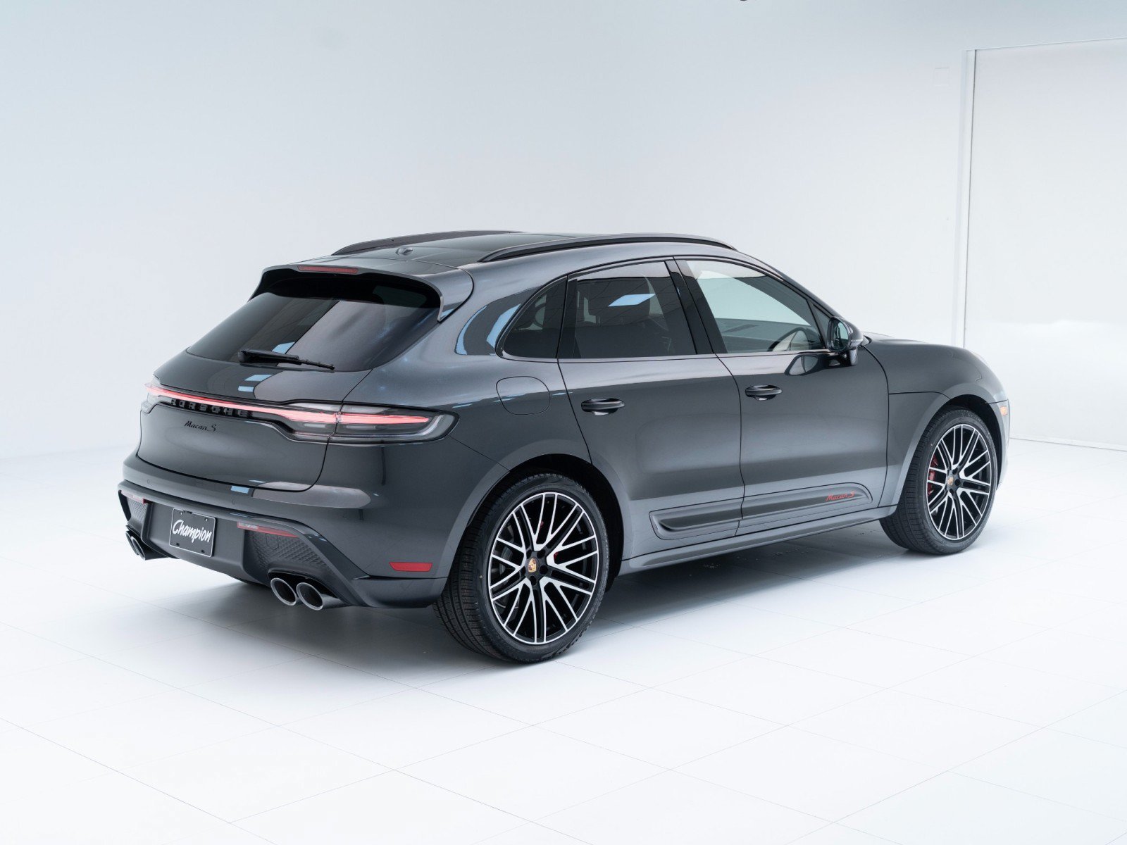New 2026 Porsche Macan S AWD/4WD image 9