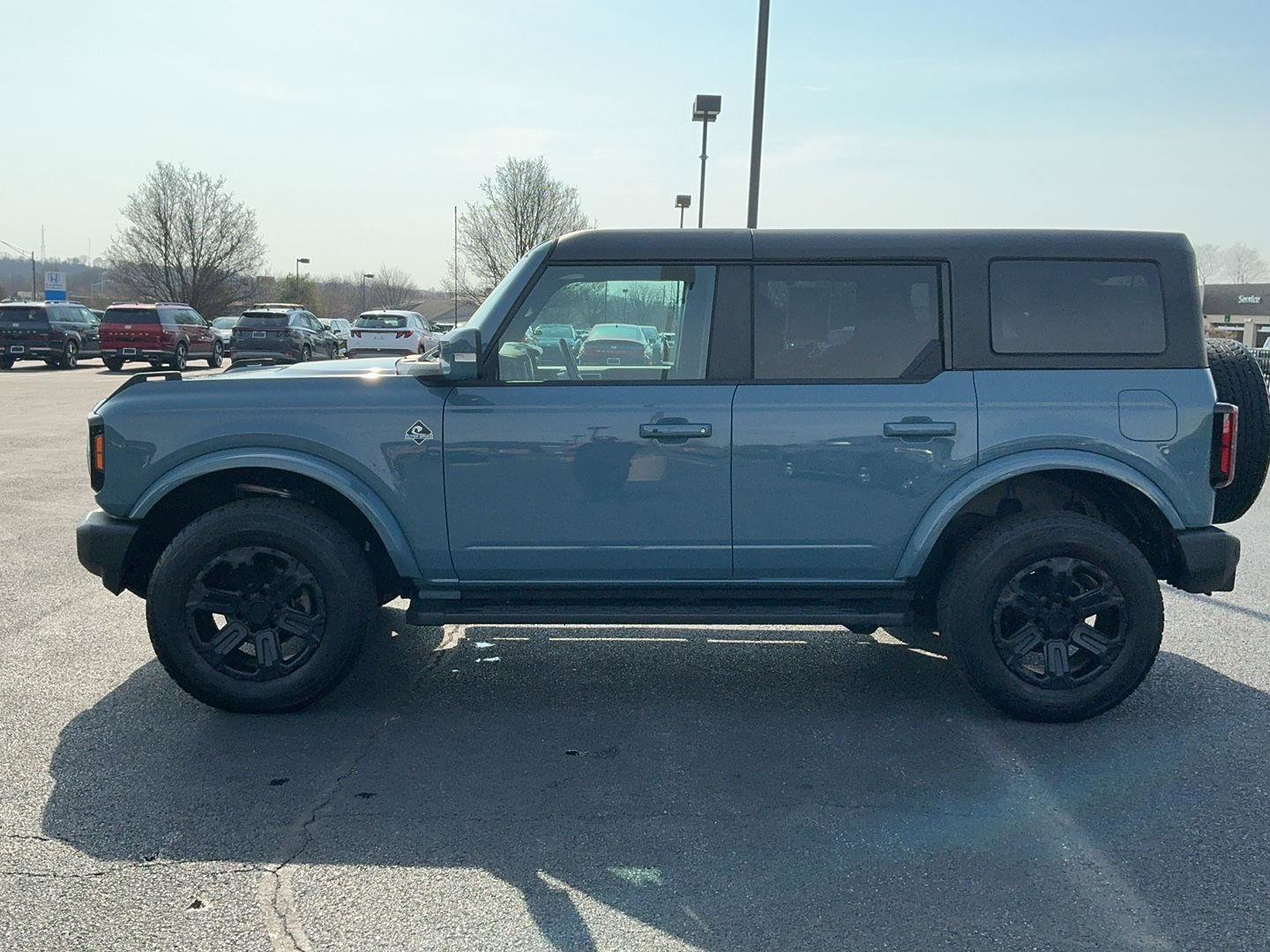 Used 2022 Ford Bronco Outer Banks image 11