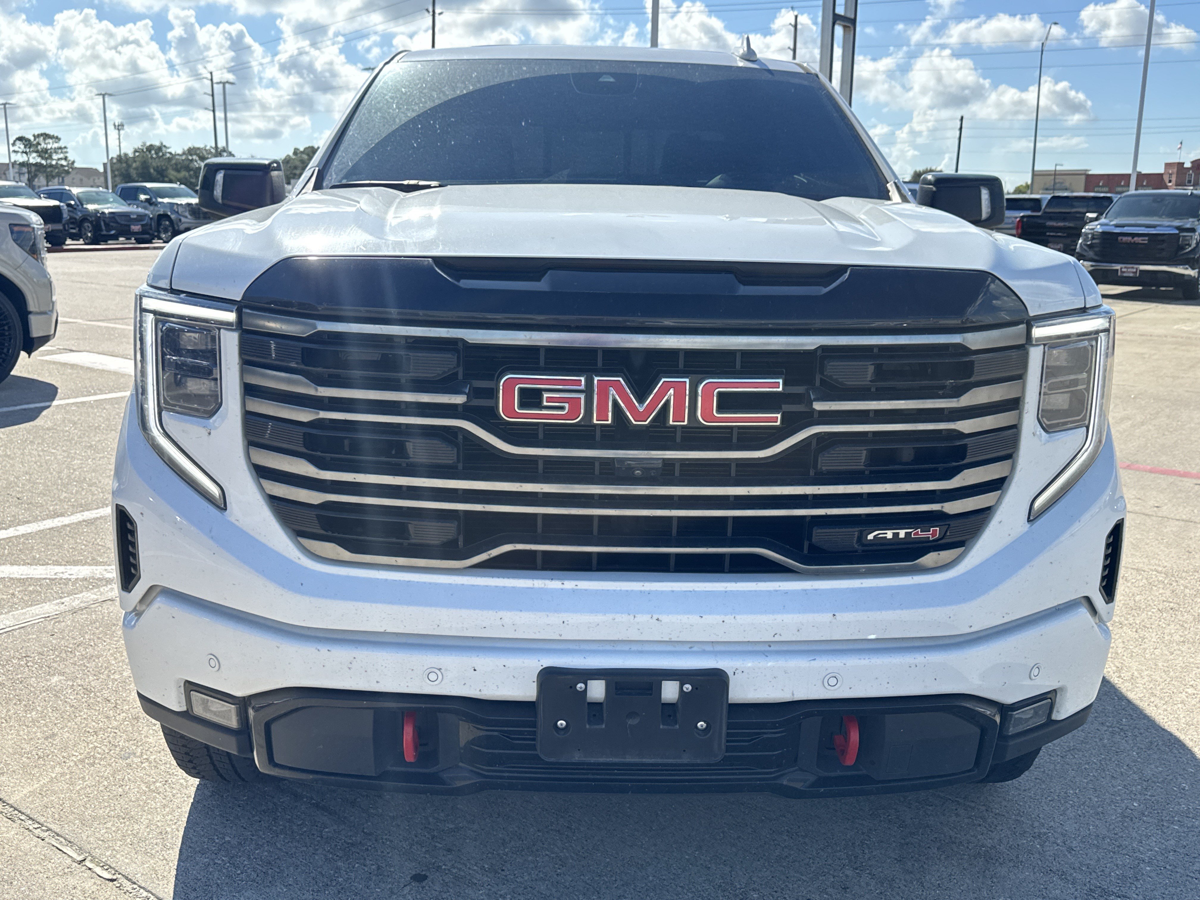 Used 2025 GMC Sierra 1500 AT4 w/ AT4 Premium Package AWD/4WD image 14