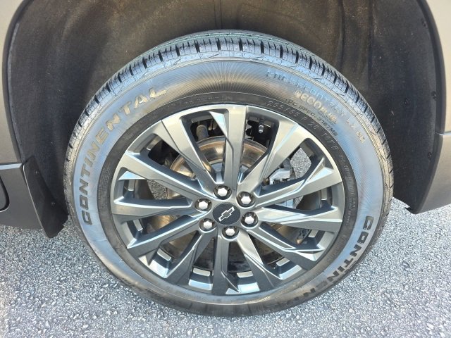 Used 2023 Chevrolet Traverse RS w/ LPO, Floor Liner Package image 9