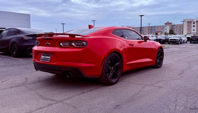 Used 2019 Chevrolet Camaro SS image 4