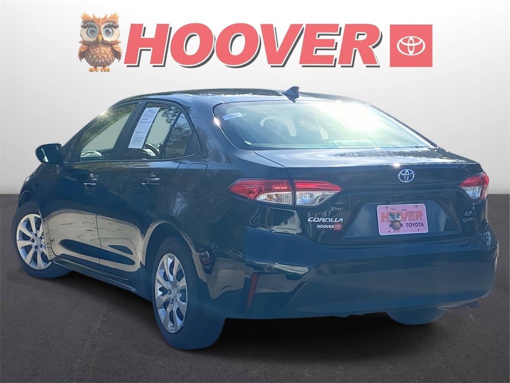 Used 2025 Toyota Corolla LE image 5