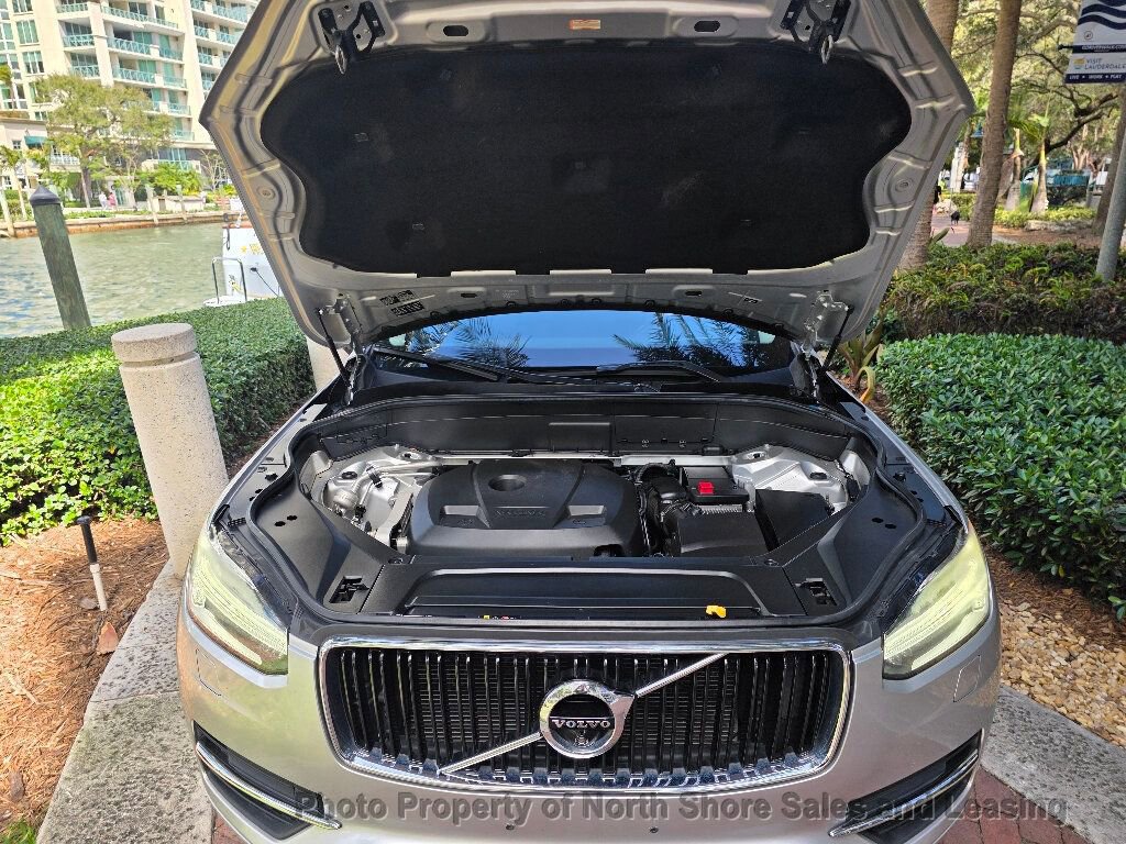 Used 2016 Volvo XC90 T6 Momentum w/ Momentum Plus Package AWD/4WD image 50