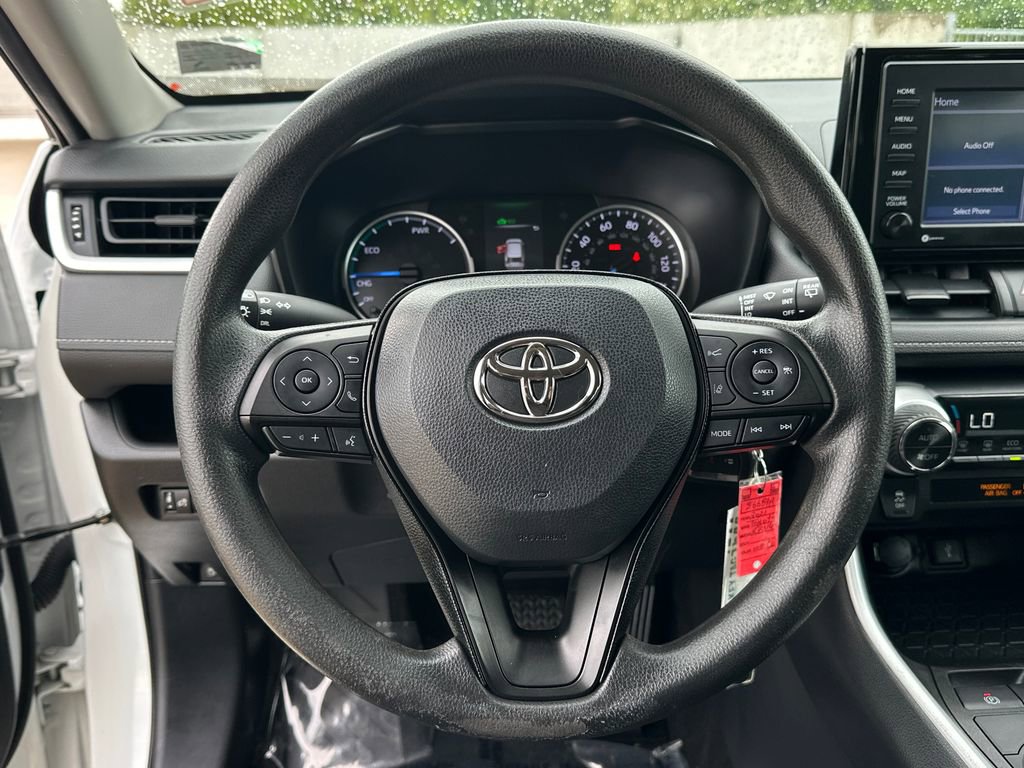 Used 2021 Toyota RAV4 LE AWD/4WD image 21