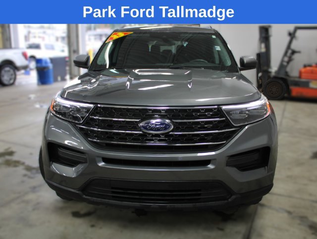 Used 2023 Ford Explorer XLT AWD/4WD image 8
