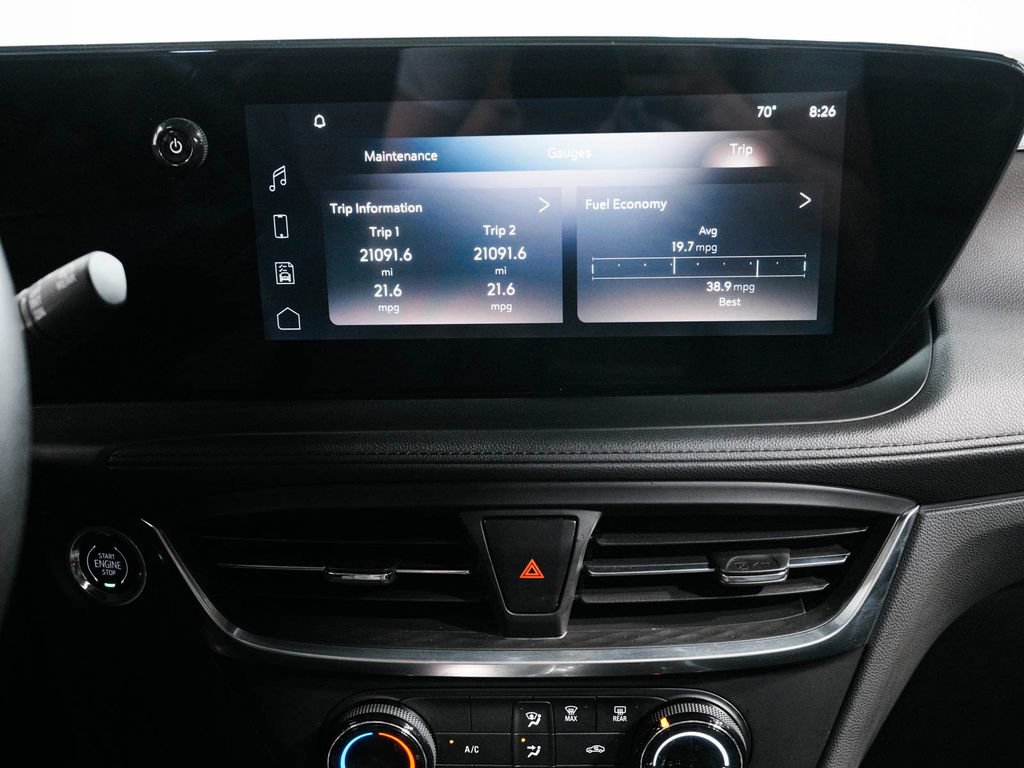 Used 2024 Buick Encore GX Preferred AWD/4WD image 19