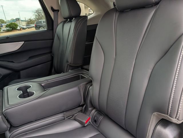 Certified 2023 Acura MDX FWD w/ Technology Package image 28