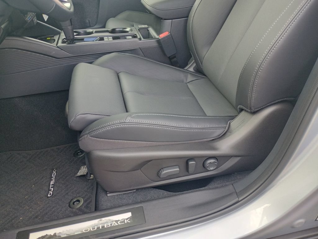 New 2026 Subaru Outback Touring XT AWD/4WD image 13