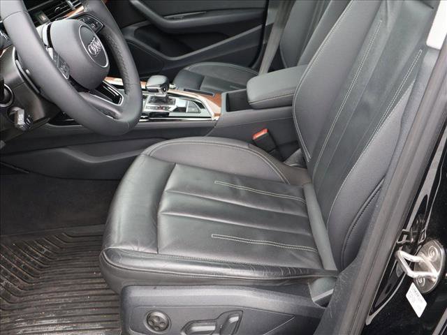 Used 2023 Audi A4 2.0T Premium w/ Convenience Package AWD/4WD image 4