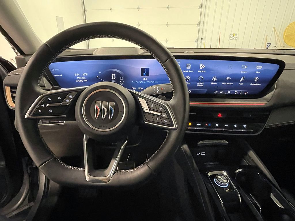 Used 2025 Buick Envision Sport Touring image 37