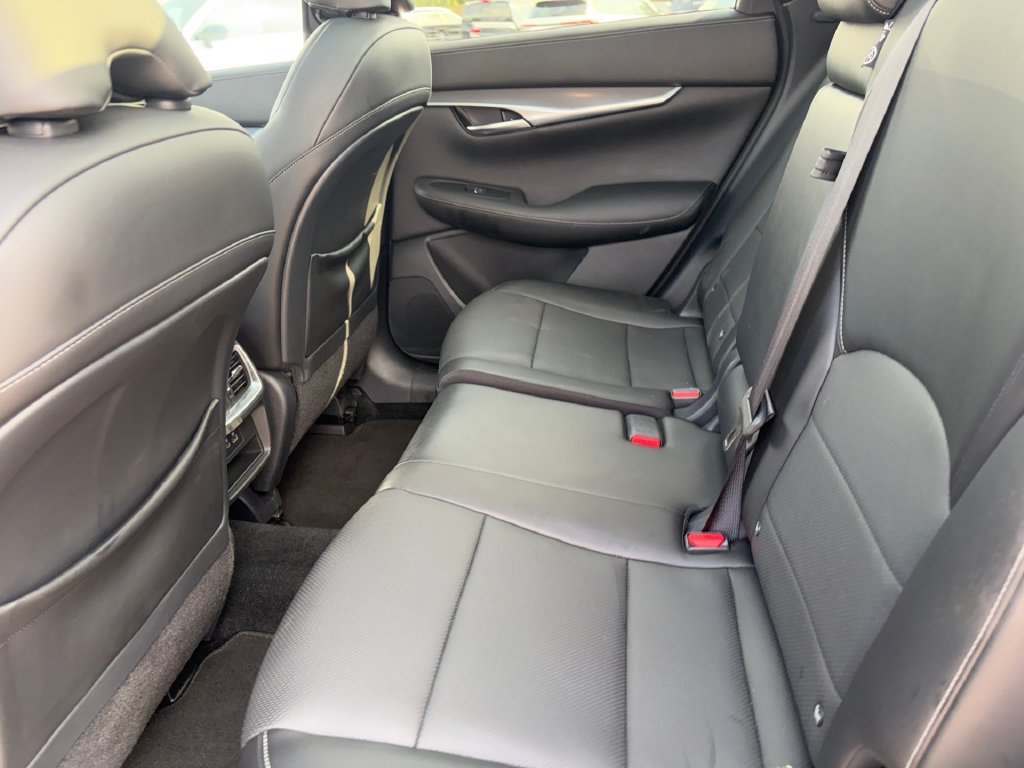 Used 2023 INFINITI QX50 Luxe FWD image 28