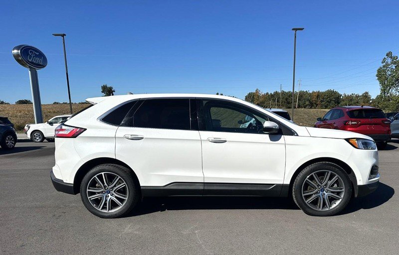 Used 2021 Ford Edge Titanium w/ Equipment Group 301A image 2