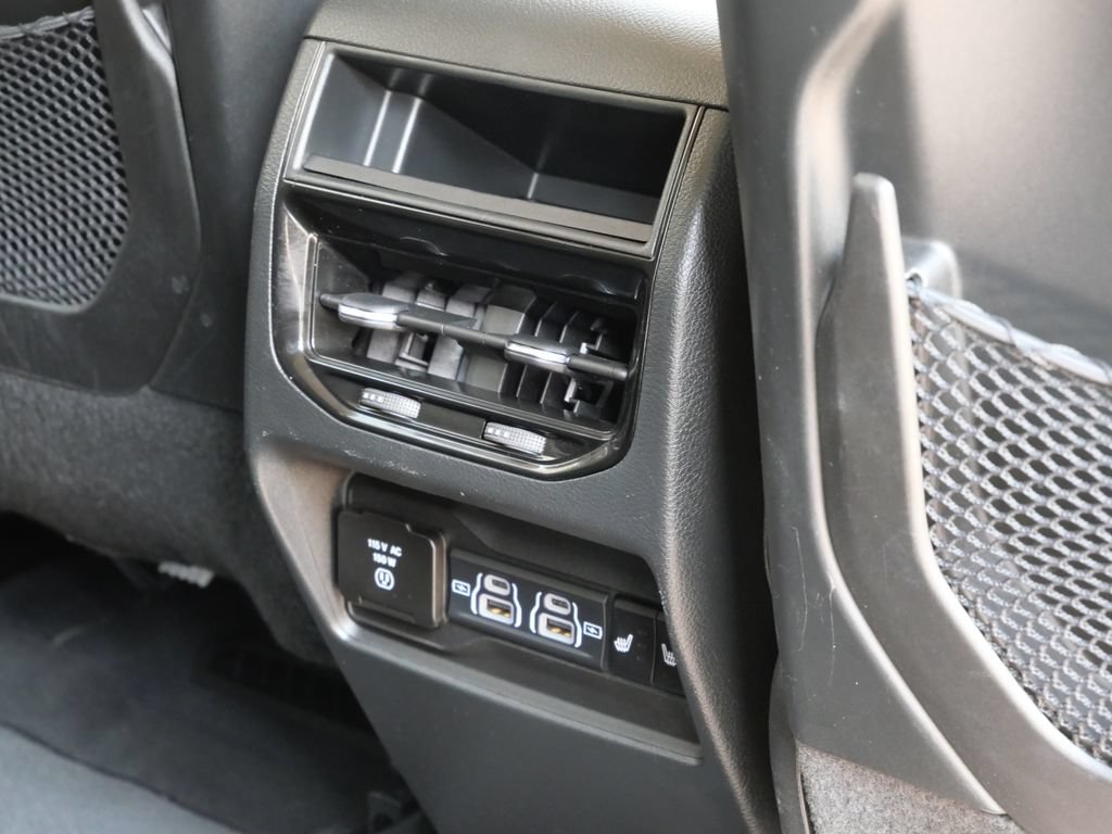 Used 2023 Jeep Grand Cherokee 4WD 4xe image 18