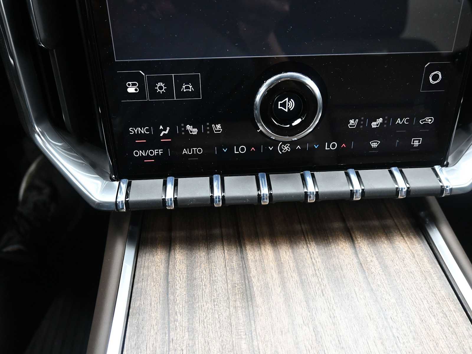 New 2026 GMC Acadia Denali Ultimate w/ LPO, Floor Liner Package image 21