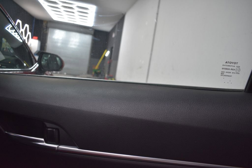 Used 2024 Toyota Camry SE image 23