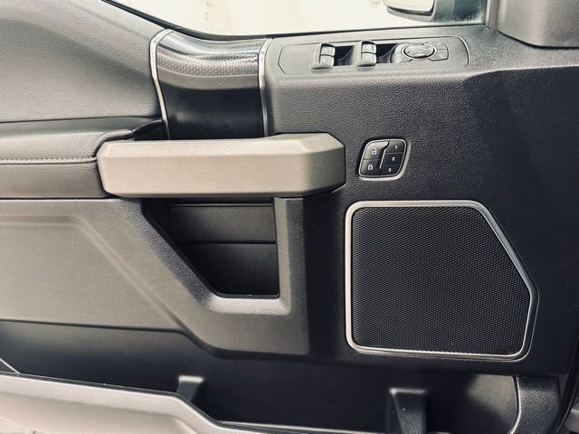 Certified 2018 Ford F150 Raptor w/ Equipment Group 802A Luxury image 39