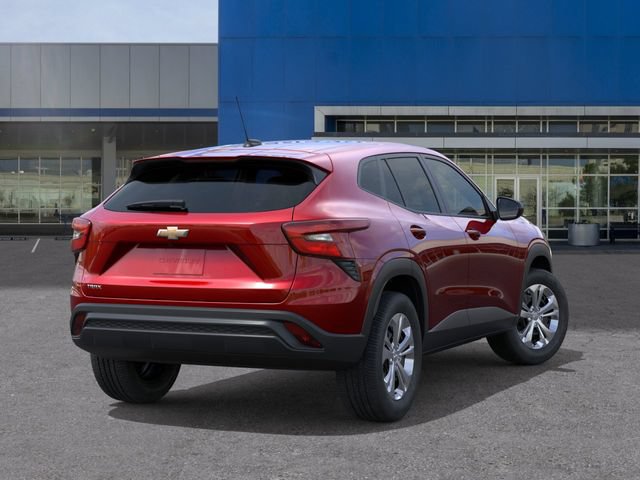 New 2026 Chevrolet Trax LS FWD image 4