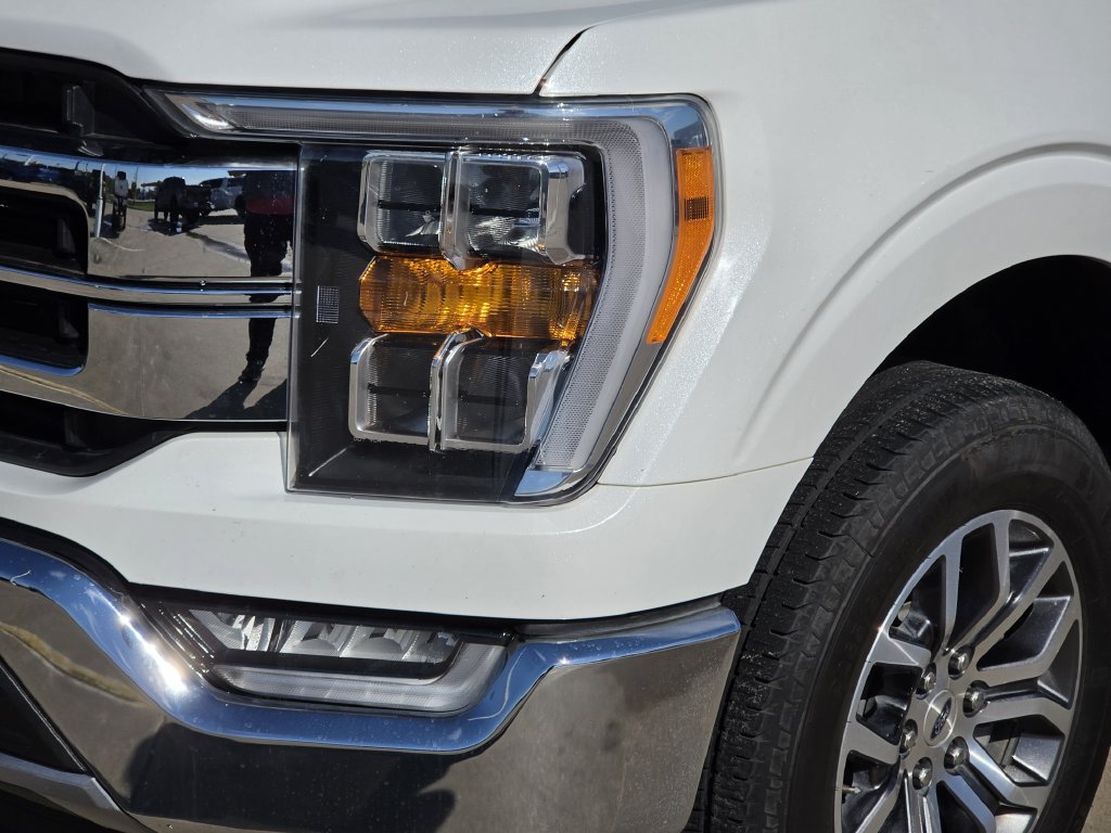 Used 2022 Ford F150 Lariat w/ Trailer Tow Package RWD image 8