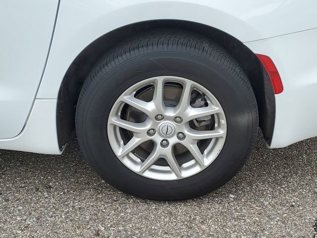 Used 2026 Chrysler Pacifica Select FWD image 31