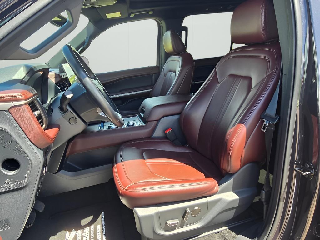 Used 2024 Ford Expedition Limited AWD/4WD image 27