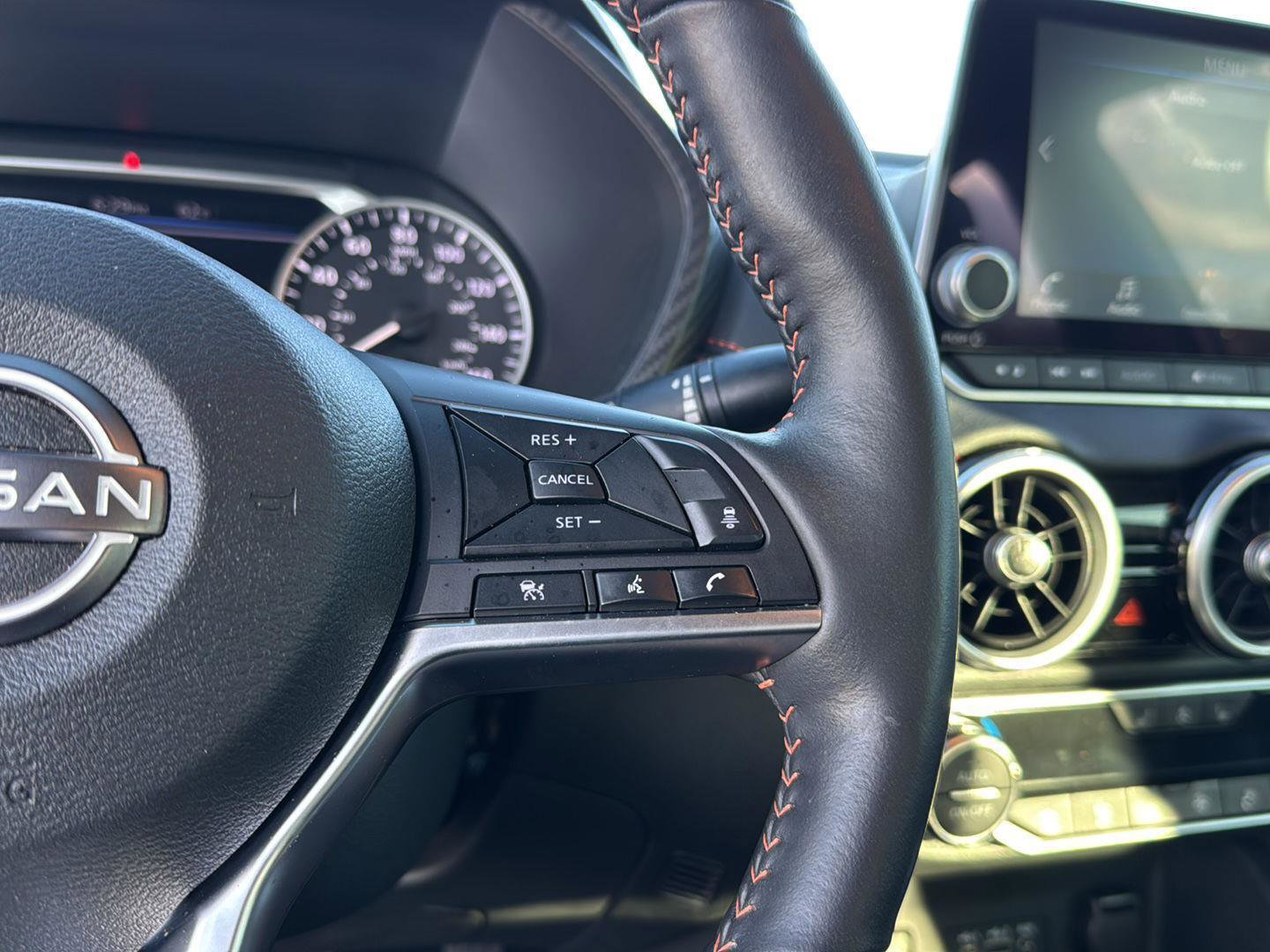 Used 2024 Nissan Sentra SR w/ SR Premium Package image 19