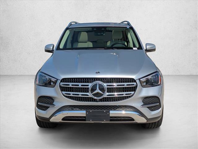 Used 2025 Mercedes-Benz GLE 450e 4MATIC image 2